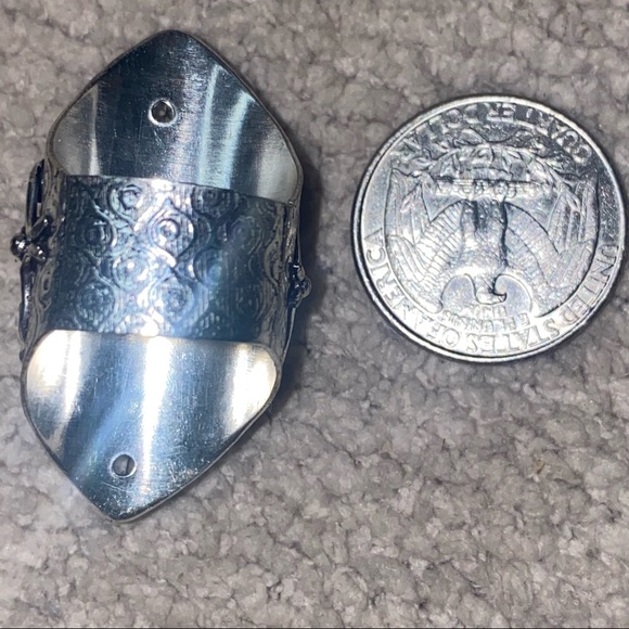 Indonesian Sea Fossil Coral + Tourmaline vintage handcrafted ring - Picture 5 of 9